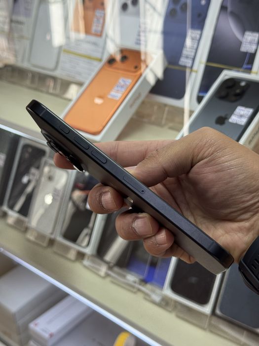  iPhone 16pro max 5G 1TB black titanium