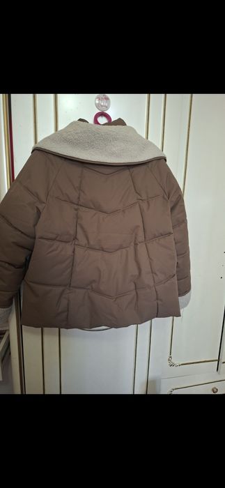 Куртка тёплая женская средней длины