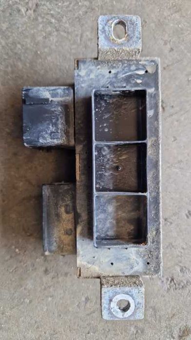 Releu bujii Renault Trafic 2007 cod 8200558438-A