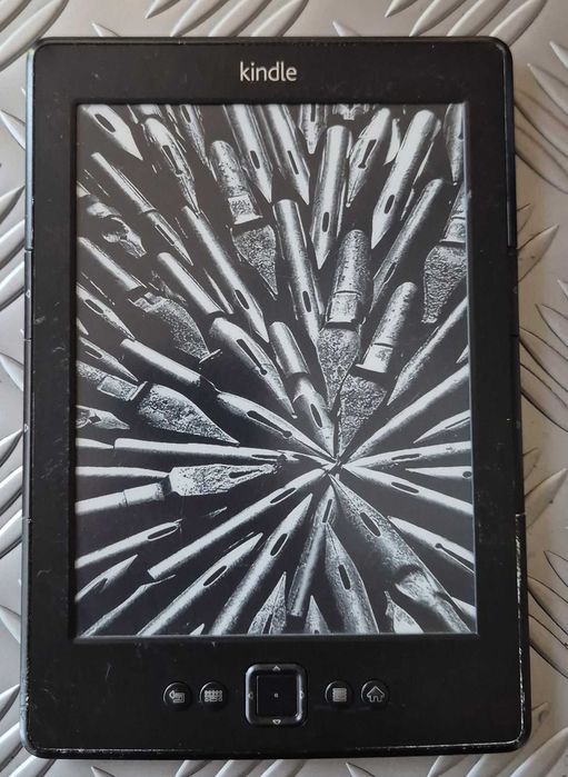 електронни четци Amazon Kindle (Paperwhite 10-то поколение & Kindle 4 Touch)