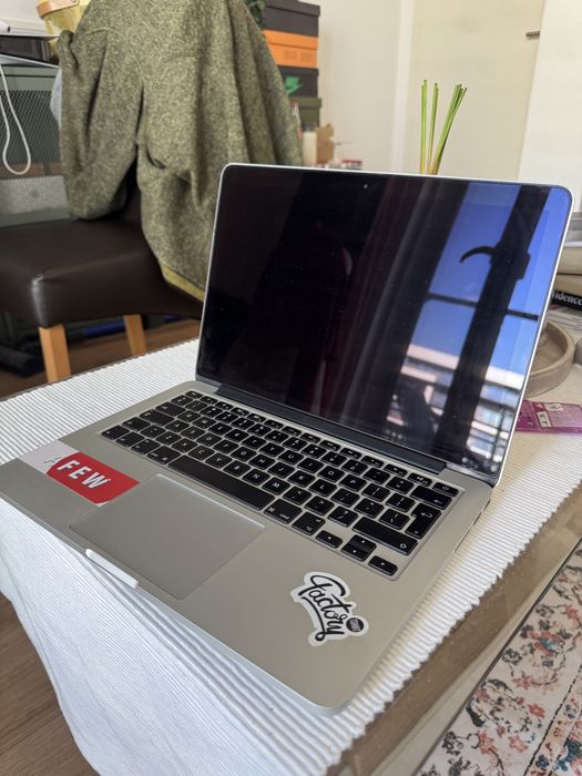 Laptop Apple Macbook Pro Retina 13 i5, 8GB