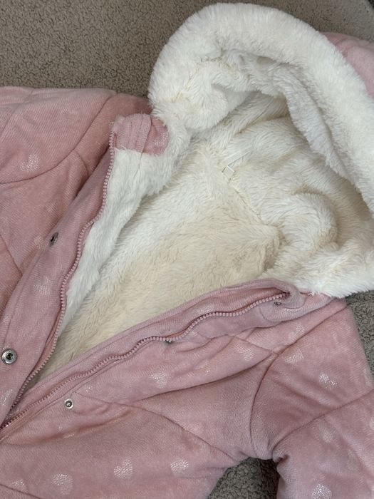 Тёплый зимний комбинезон на девочку