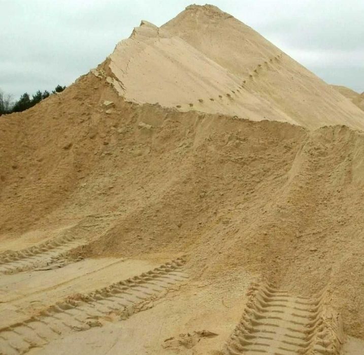 Продам песок щебень большими объёмами можно