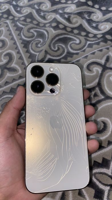 Продам айфон iPhone 14 Pro