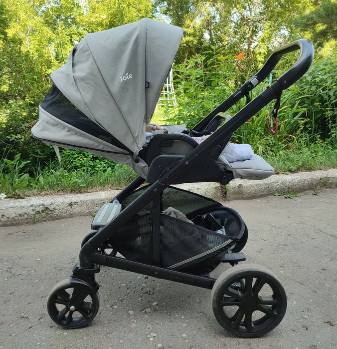 Продам коляску 2 в 1 Joie Chrome