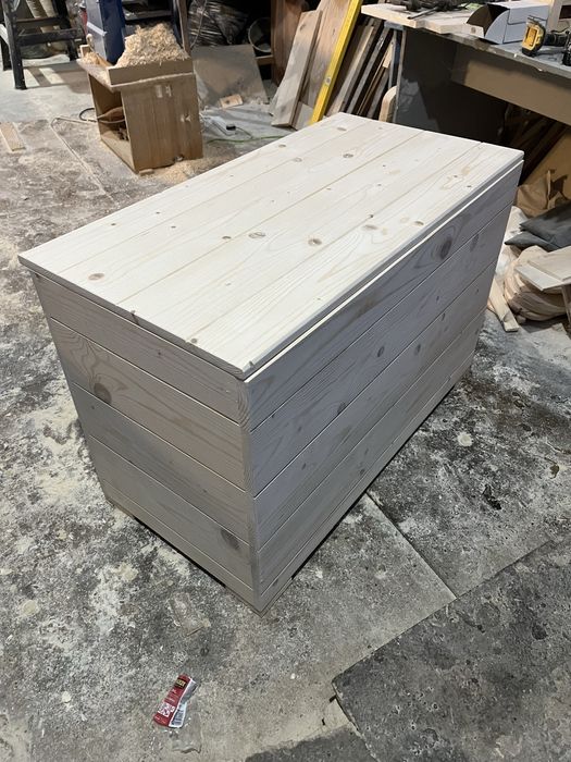 Ракла,сандък изцяло от масив