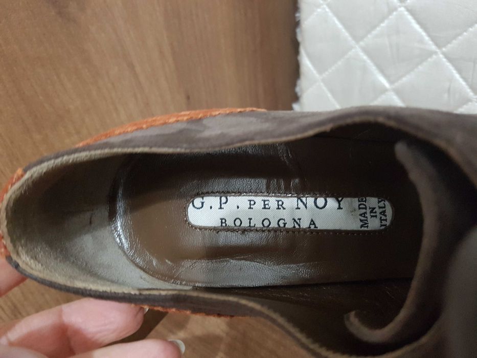 Oбувки от естес.кожа, спортни, елегантни. Размери:35-36-37-38