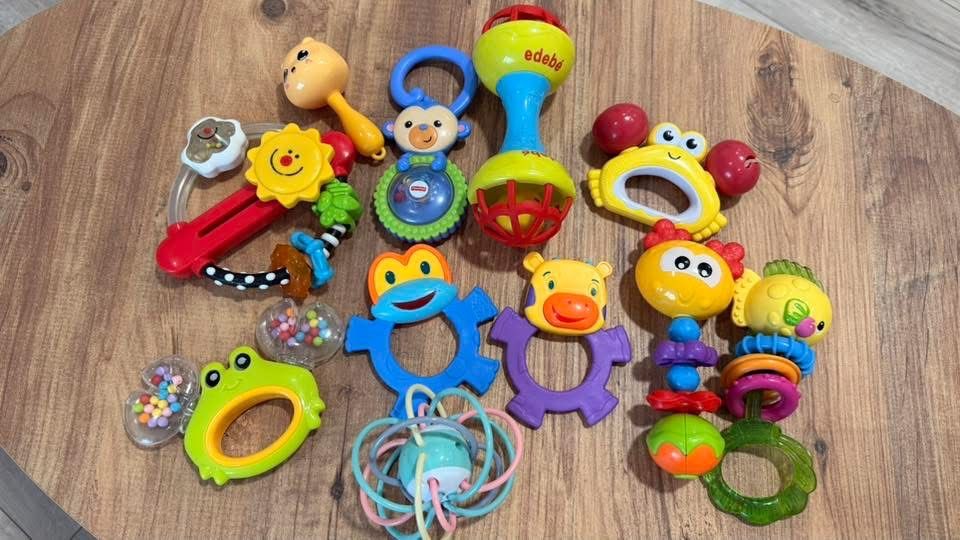 Лотове с детски играчки