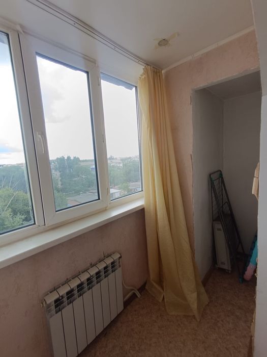 Продам трех  комнатную квартиру
