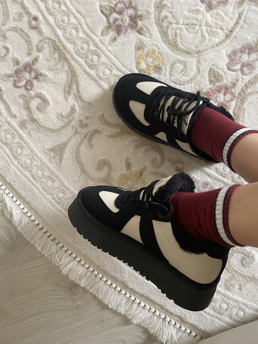 Продам крос уги 38 раз