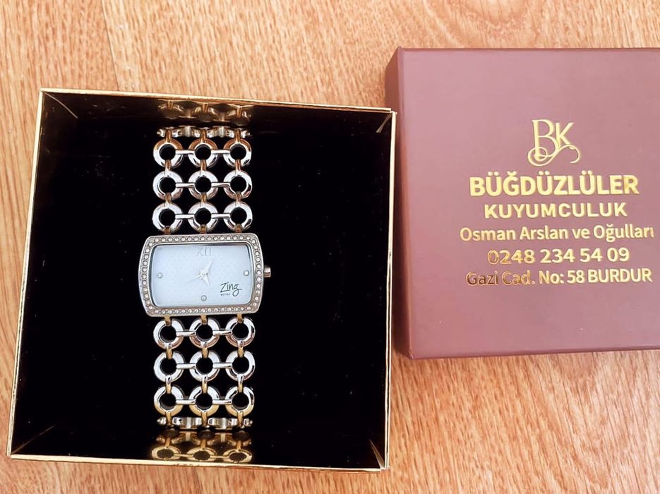 Часы женские оригинал