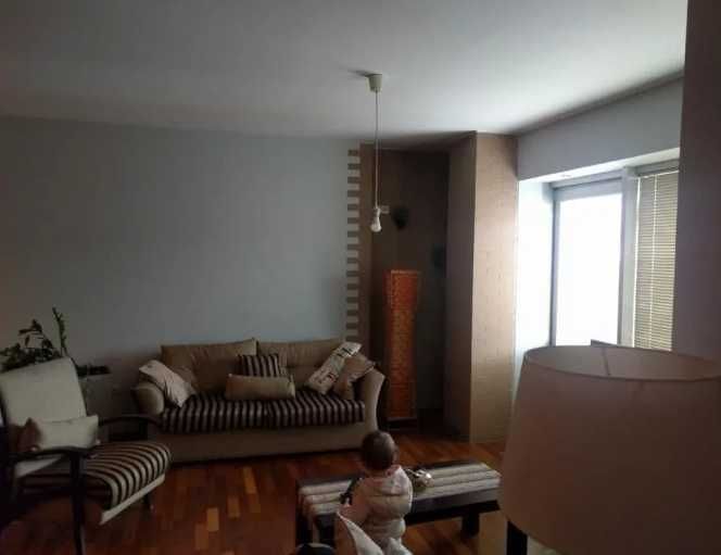 Дава се под наем Четиристаен апартамент в Пловдив, Център - 99 кв.м за 229.5 € - Снимка #1