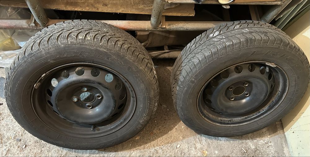 Anvelope de iarna cu jante 195/65/R15 4x100 Logan