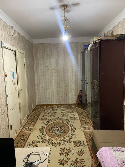 1 этаждан 3 хоналик кв сотилади