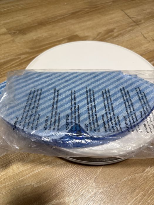 Продается робот пылесос