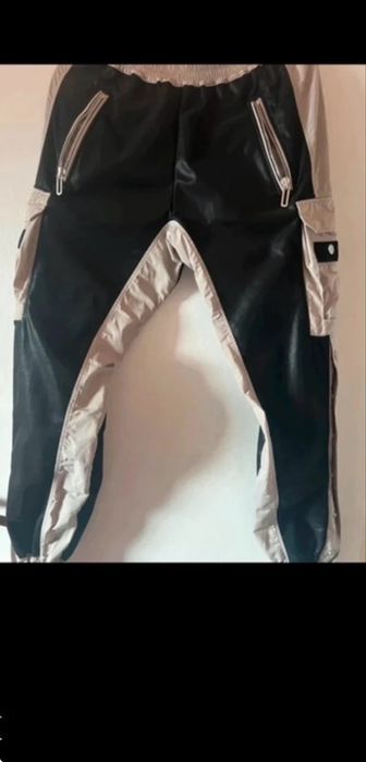 Pantaloni vagabond , Made By Society
