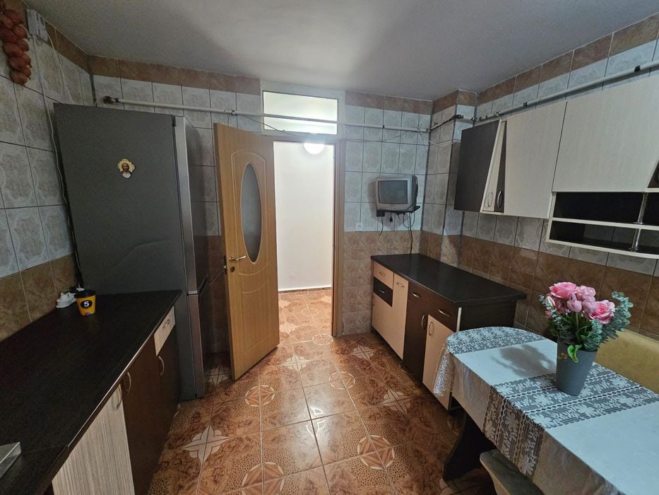 Apartament de inchiriat
