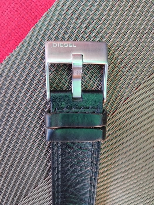 Часовник Diesel  кварцов