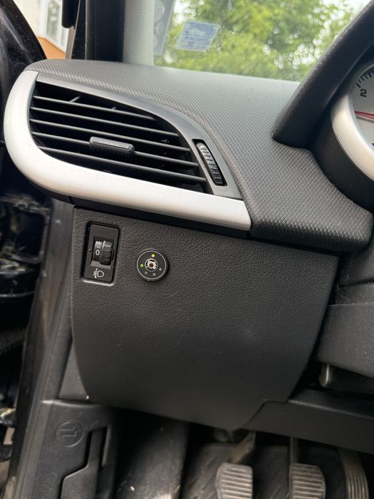 Peugeot 207 SW - Газ