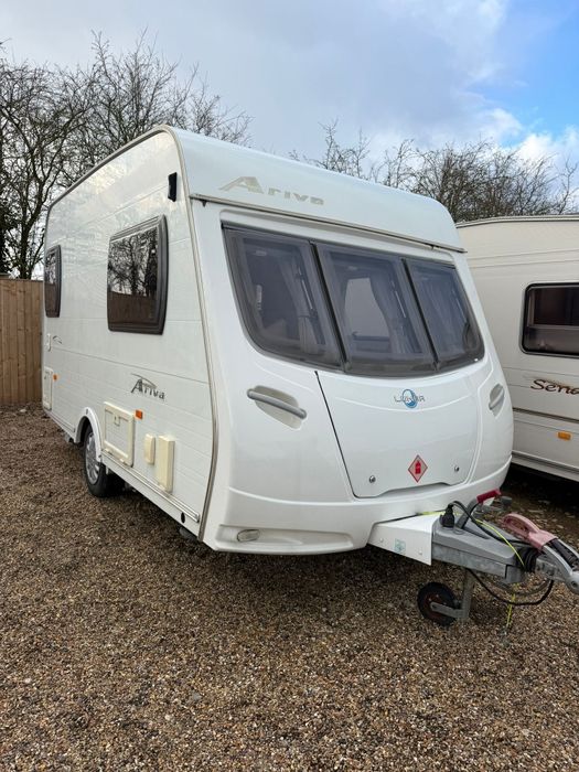 Rulota 2 3 persoane Lunar Ariva 800kg