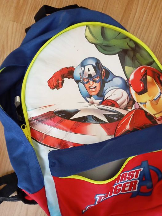 Раница ученическа Spiderman и раница Marvel - 2 броя за 50 лв
