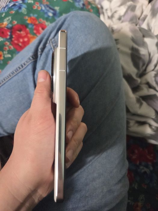 Vivo x 200 pro в идеале АКБ 98%