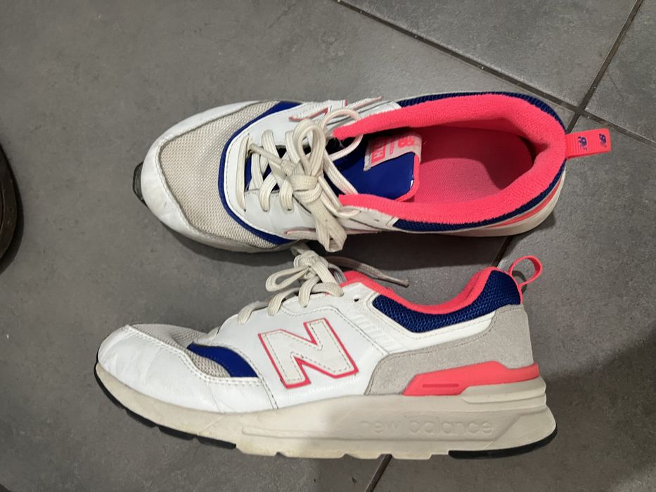 New balance бели кожени маратонки 37