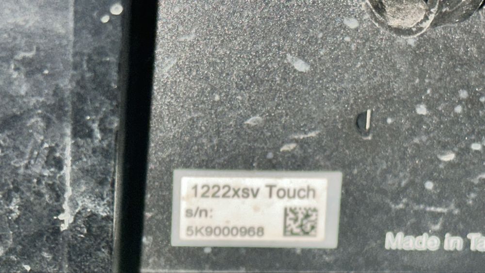 Продавам Garmin 1222 xcv със вграден модул.