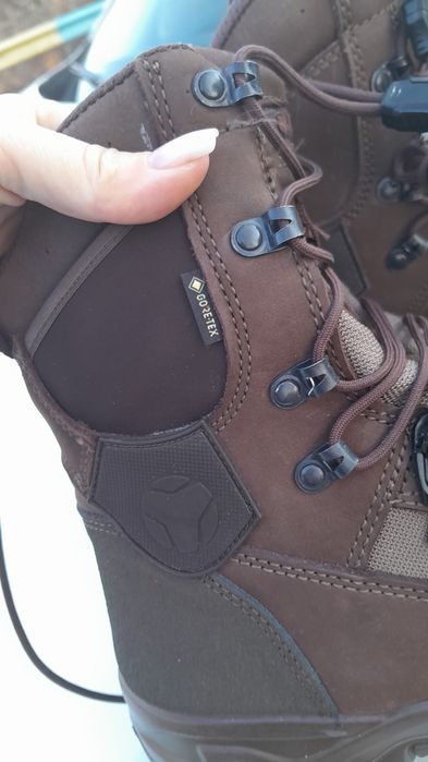 Bocanci Tactice YDS GORE-TEX.