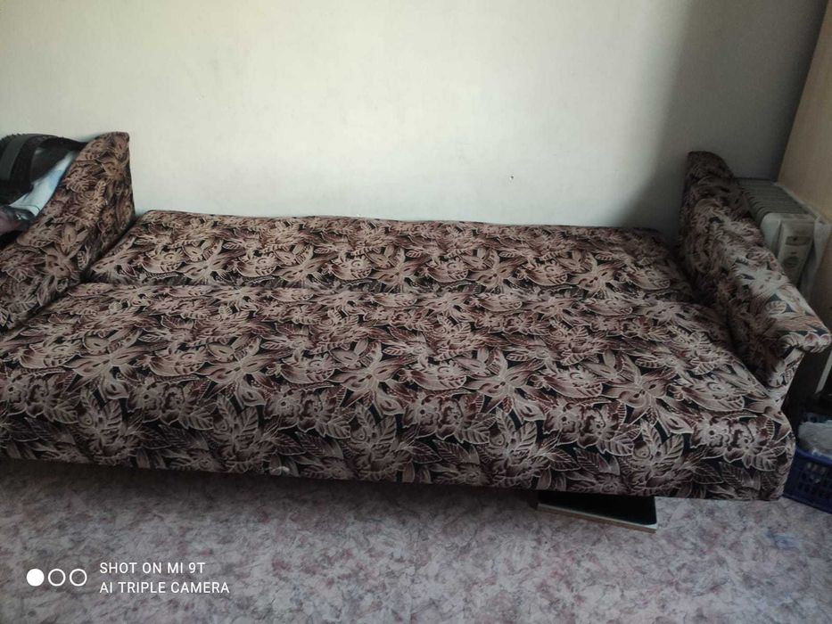 продам диван двухспальный