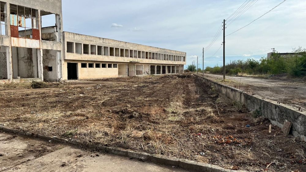 Продава се Промишлена сграда в Брезово - 30000 кв.м за 47 €/кв.м - Снимка #10