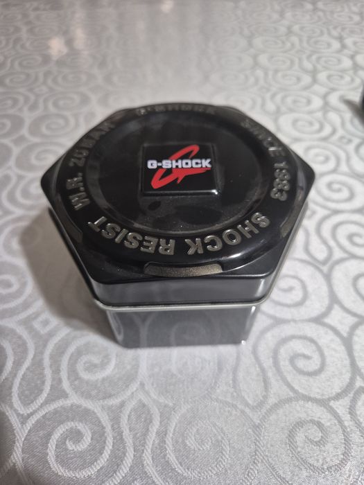 Часы CASIO G-Shock GM-5600-1ER Оригинал!