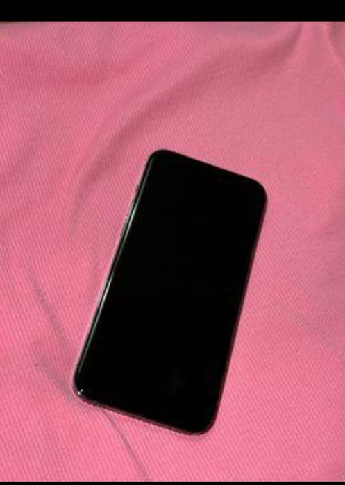 IPhone 12 xolati zur