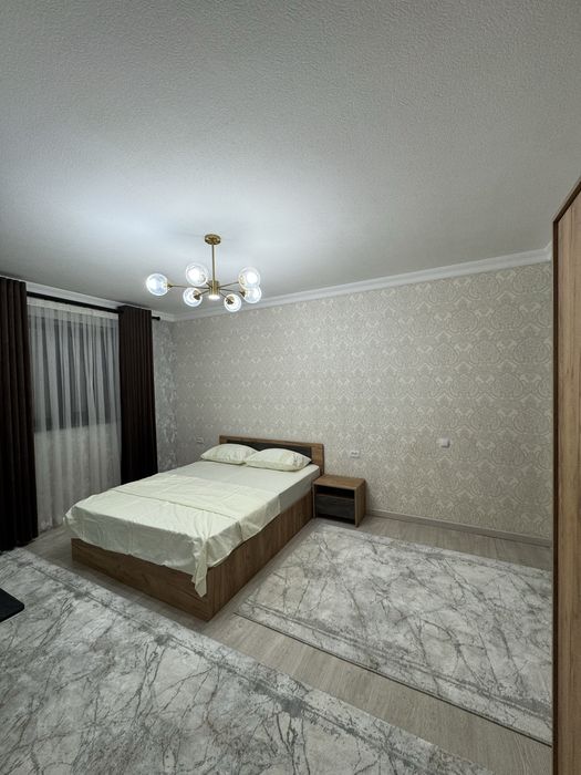 Сдаётся 2-х комнатная квартира на первом этаже