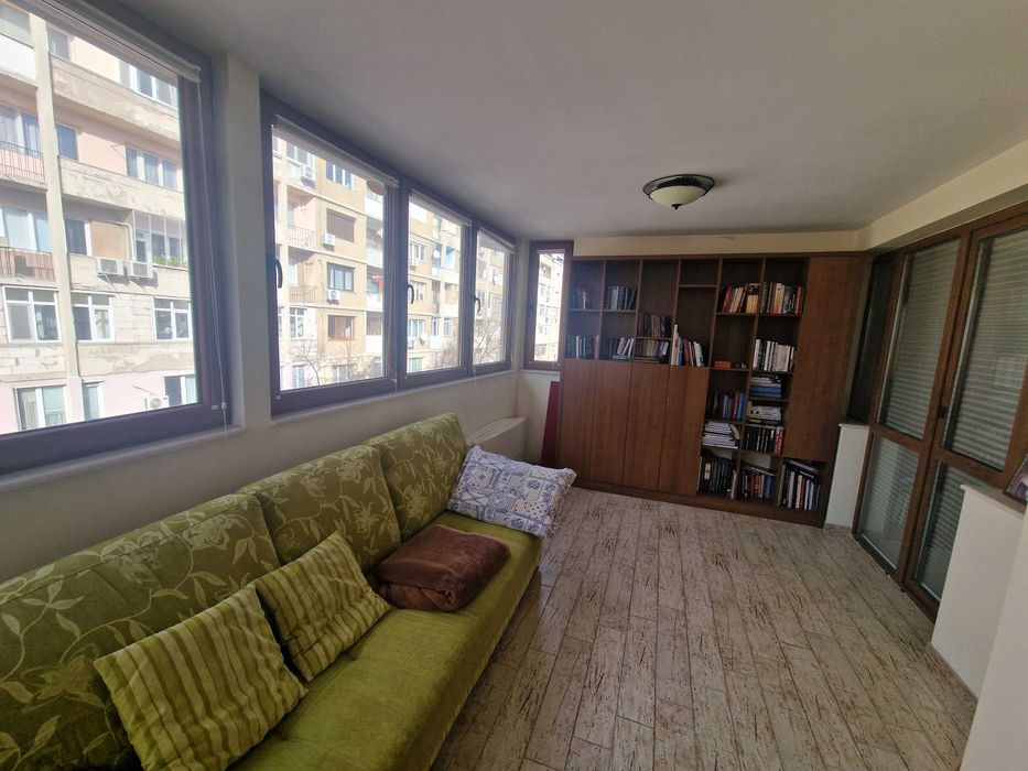 Продава се Многостаен апартамент в Благоевград, Широк център - 220 кв.м за 788 €/кв.м - Снимка #3