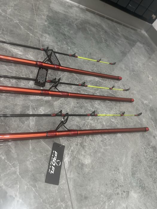 SET RIVER  3 Lansete FL Pro FLX River 3.00m/70-350g + 3 Mulinete Fl Strategist River 6000 10rulment