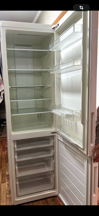 Продам холодильник б/у в отличном состоянии