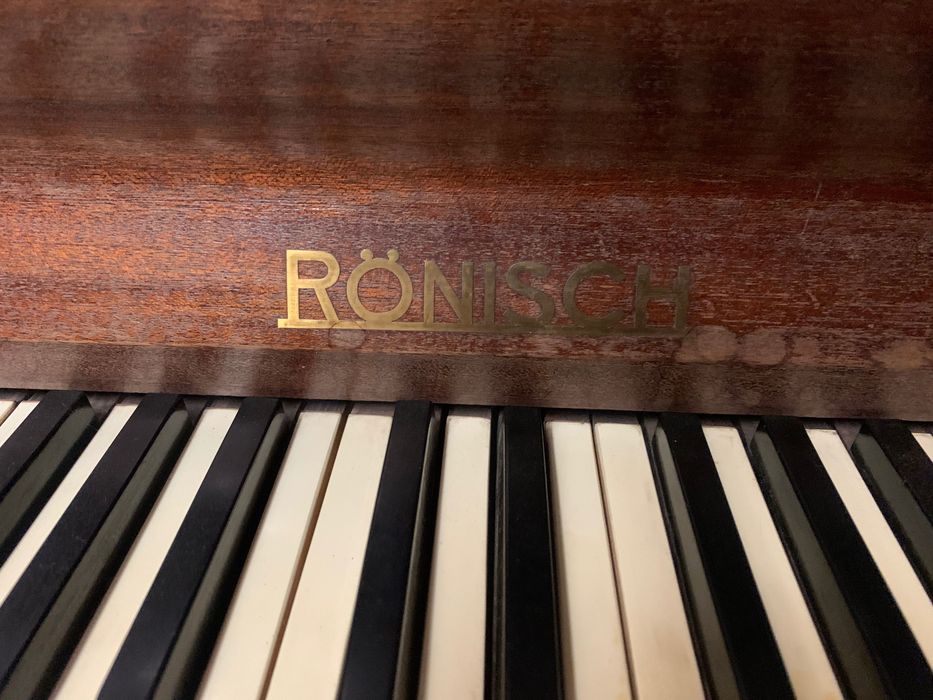 Пианино Ronish немецкое