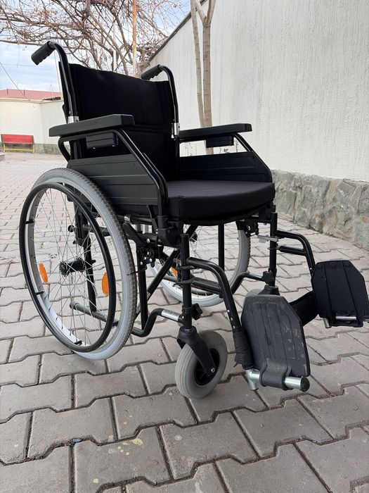 Инвалидная коляска