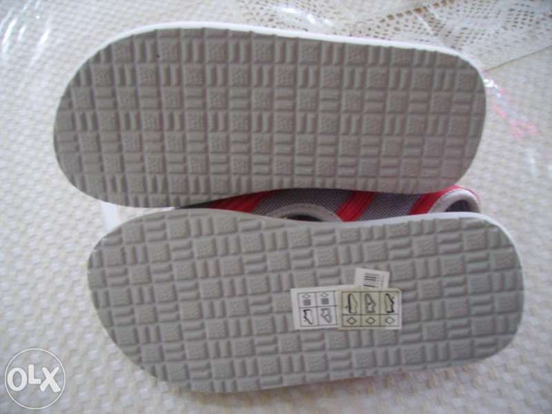 Нови детски сандалки