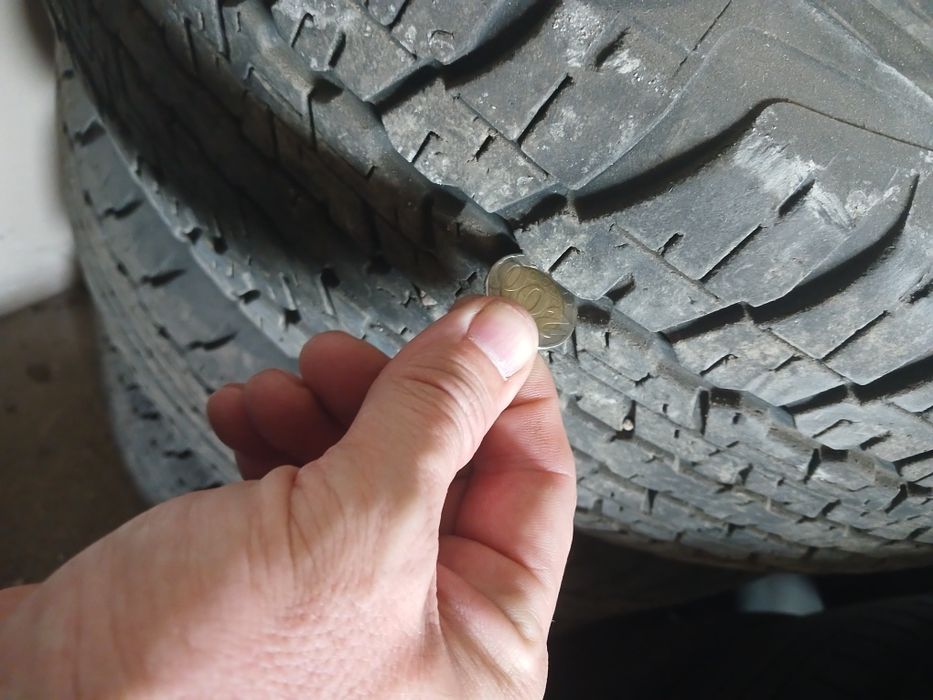 Michelin235/55R19, Dunlop 265/60 R18 б/у