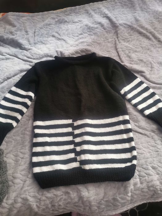 Жилетки ръчно плетиво