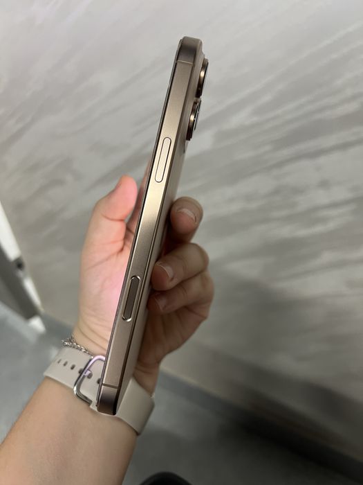 Iphone 16 ProMax Desert Titanium
