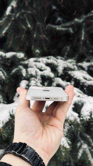 Продается Iphone 13