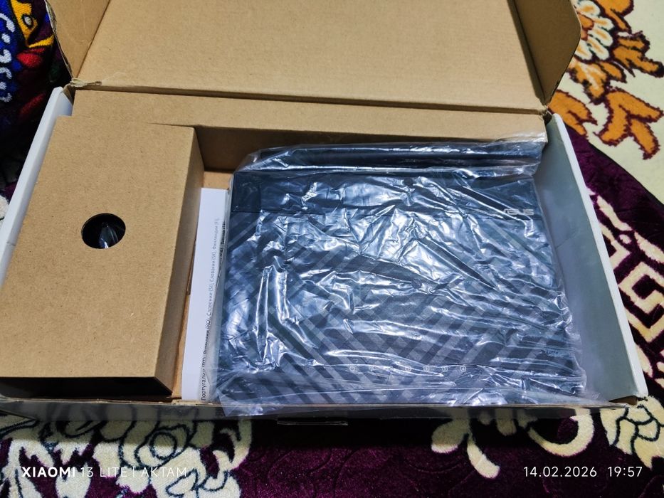 Router ASUS yangi