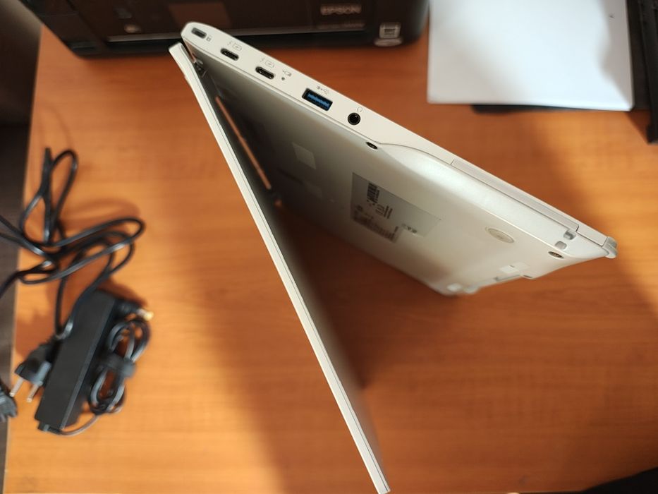 Fujitsu 9313X 32GB DDR5/i5-1350P/Touch/512GB ssd