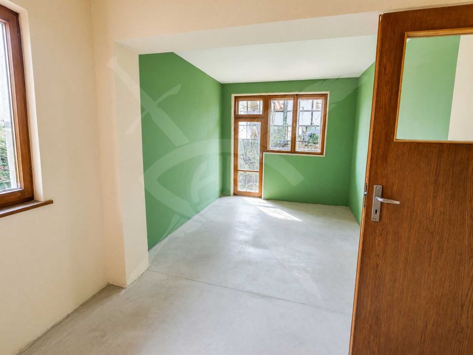 Продава се Къща в Българово - 200 кв.м за 1175 €/кв.м - Снимка #4
