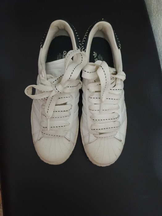 Дамски маратонки Adidas 39 номер