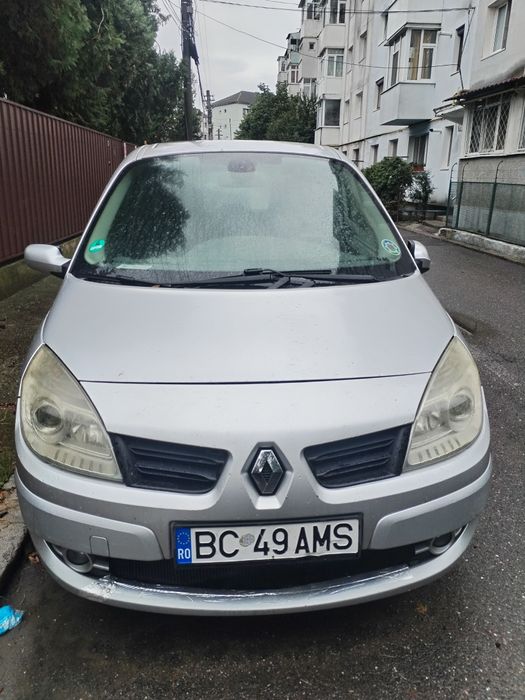 vând Renault scenic 2