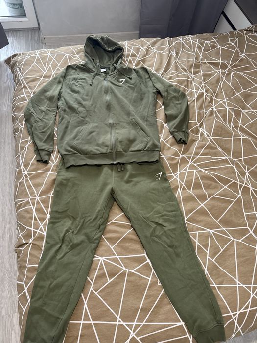 Екип Gymshark, размер М